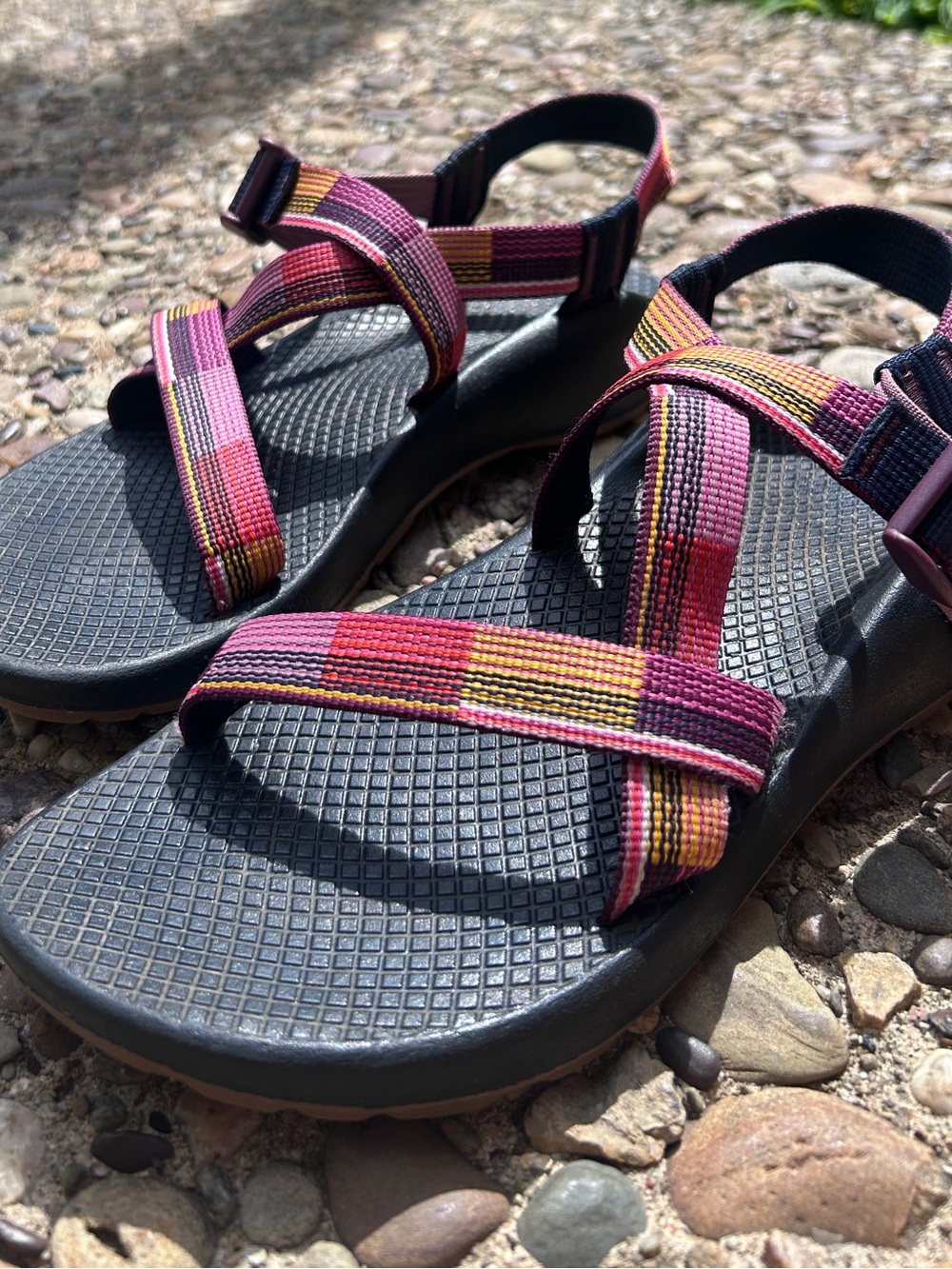 Chaco Size 7 Sandal Z/1 | Navy Pink Purple Orange Yellow | Errorweave Classic - Picture 7 of 9
